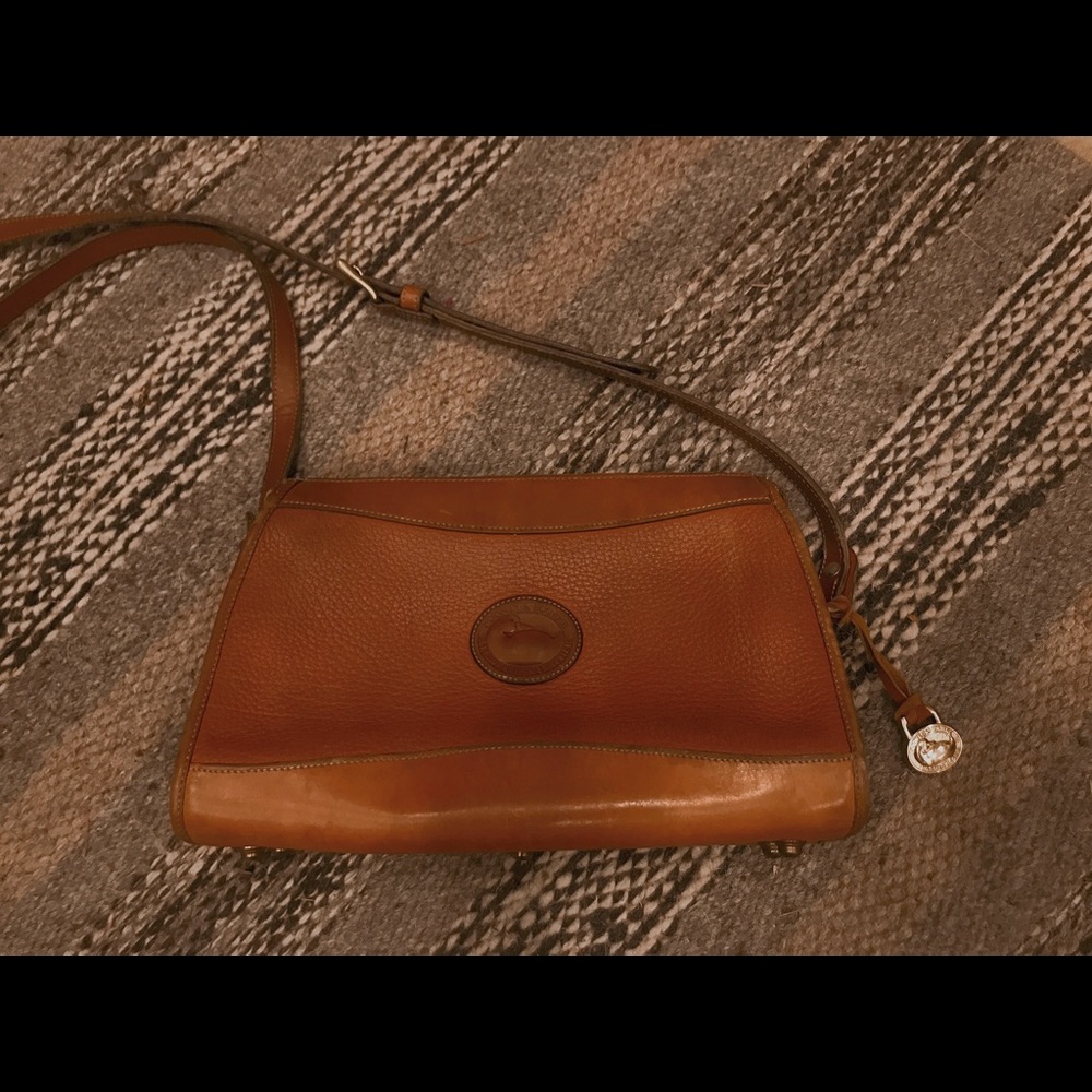 DOONEY AND BOURKE vintage brown leather crossbody